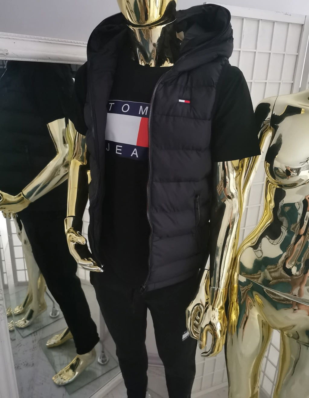 Sportinės juodos kelnės