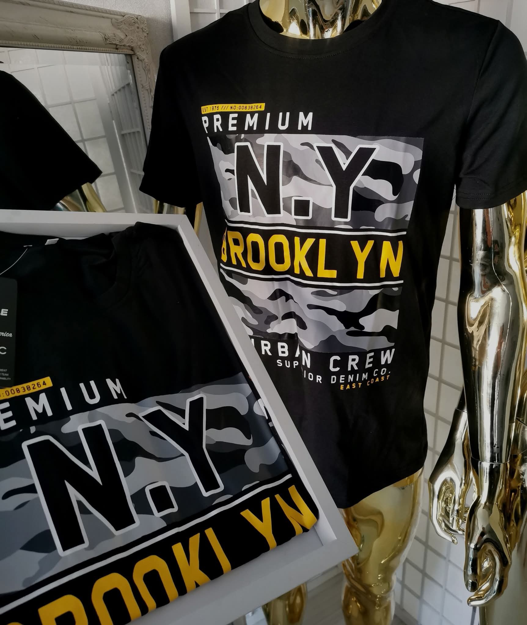 Vyriški marškinėliai su užrašu BROOKLYN