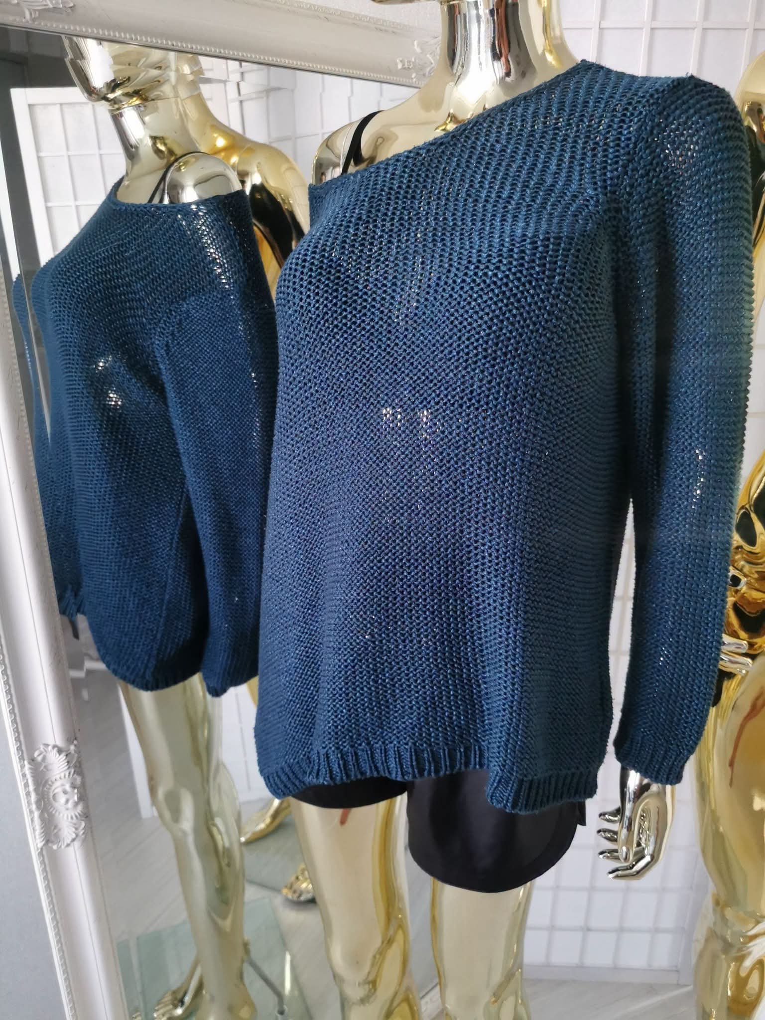 2XL dydžio elektrinės spalvos megztinis
