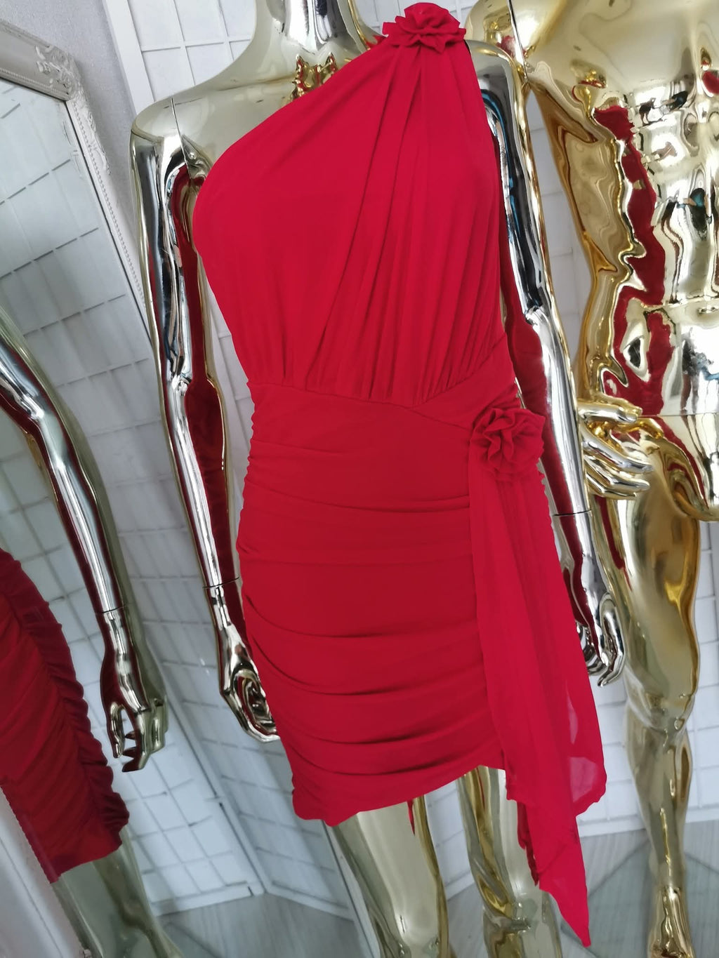 S/M dydžio raudona elegantiška suknelė