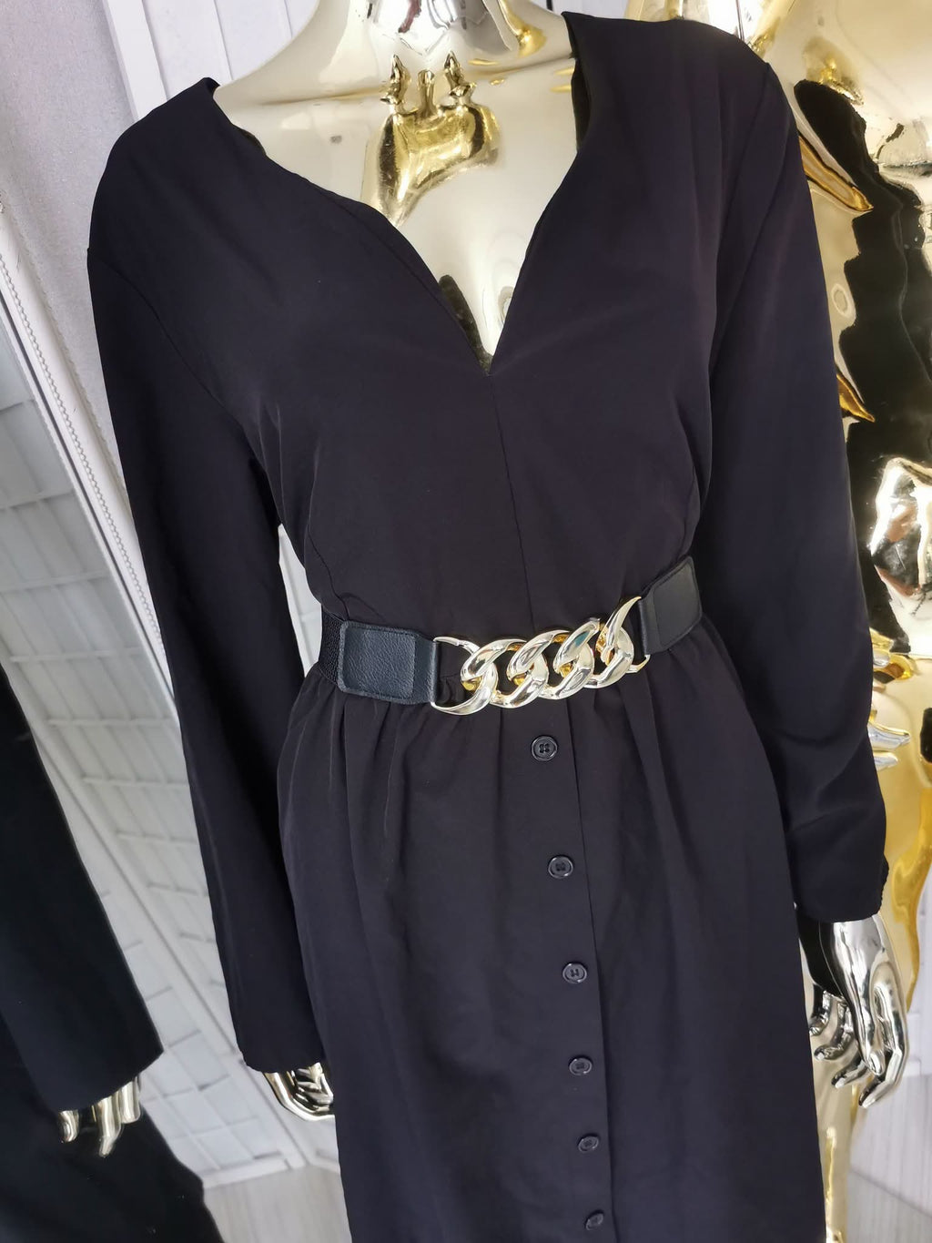 2XL dydžio juoda plius size suknelė