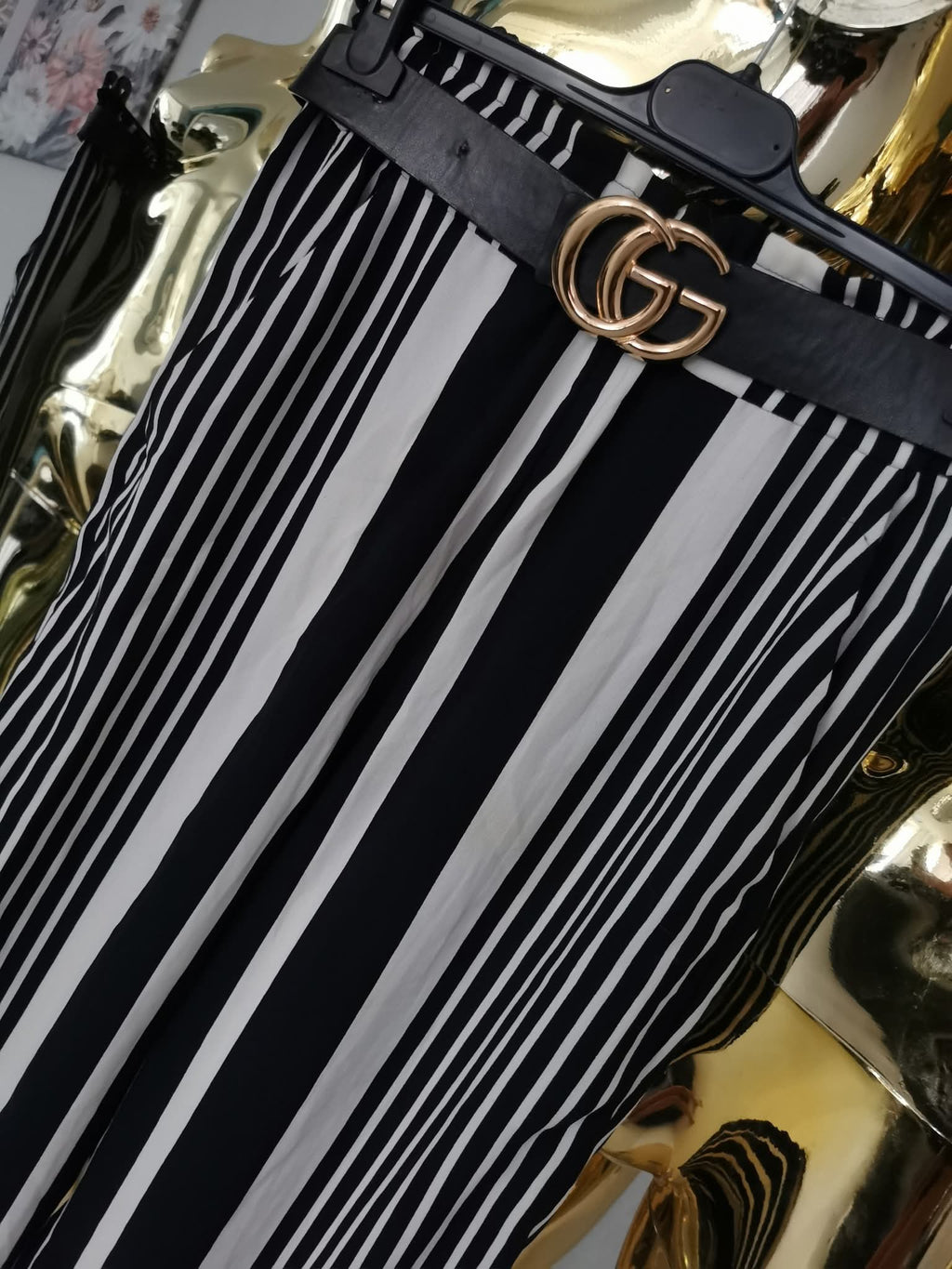 S dydžio dryžuotos H&M platėjančios kelnės