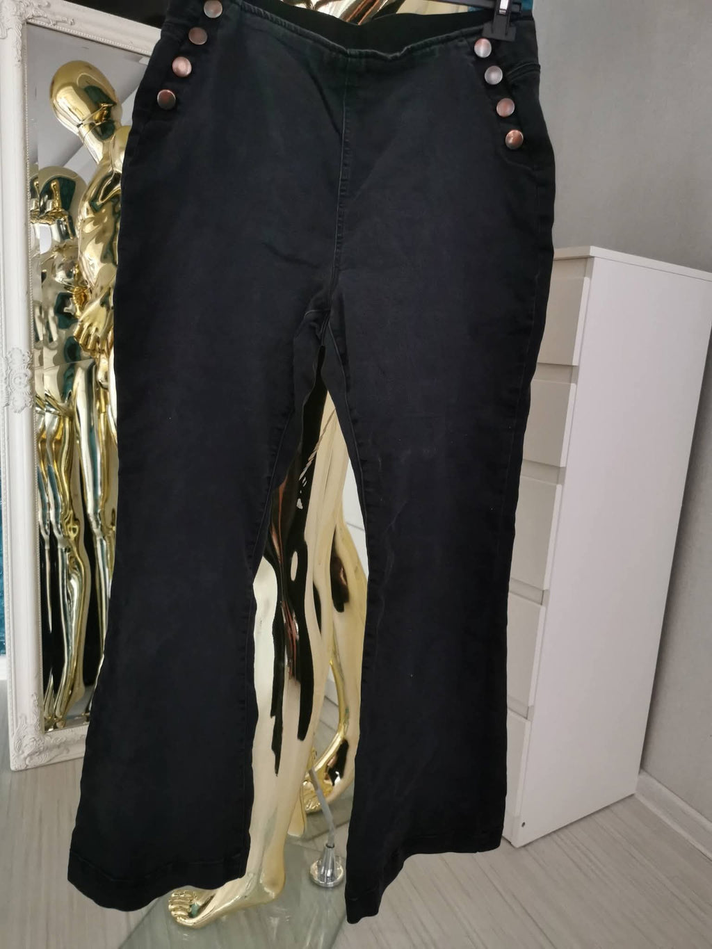 2XL dydžio kelnės su sagomis šonuose