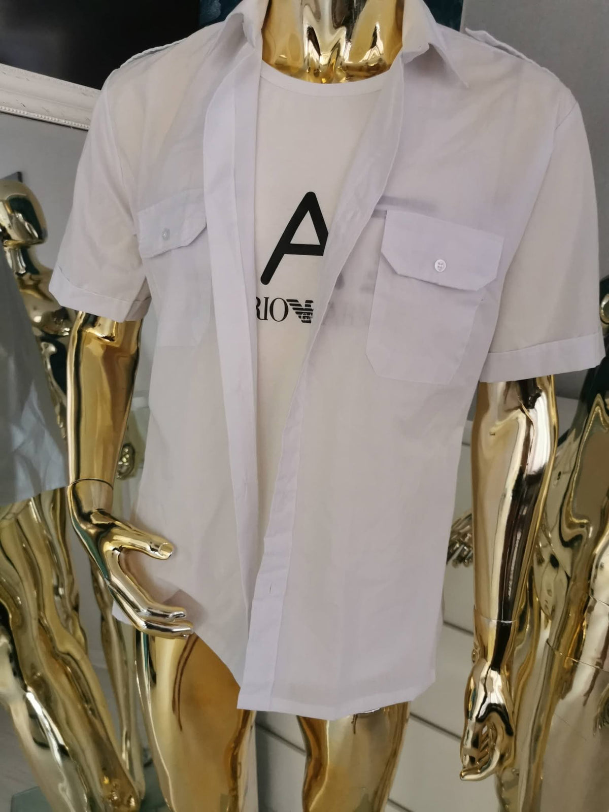 L/XL dydžio balti vyriški marškiniai