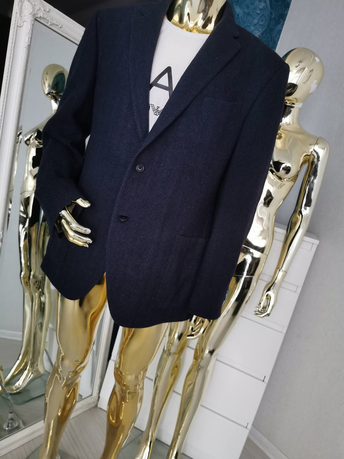 2XL dydžio tamsiai mėlynas švarkas