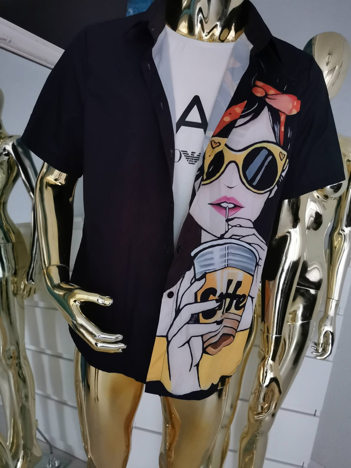 2XL dydžio juodi marškiniai