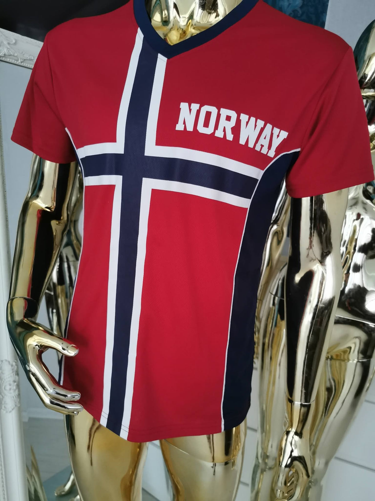 S dydžio raudoni ,,Norway" marškinėliai