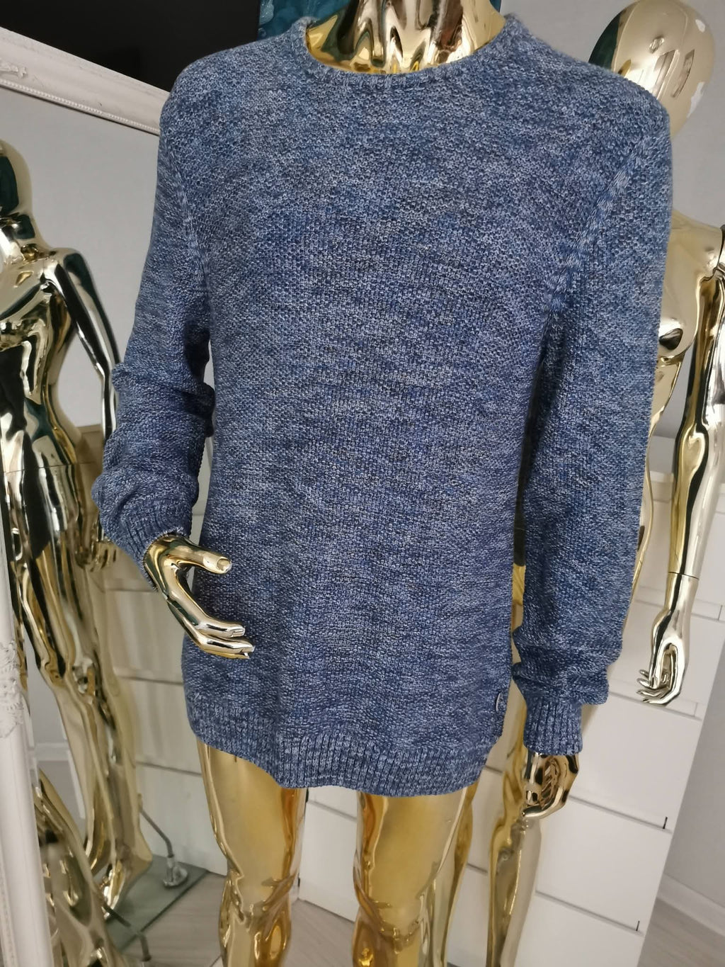 2XL dydžio mėlynas megztinis