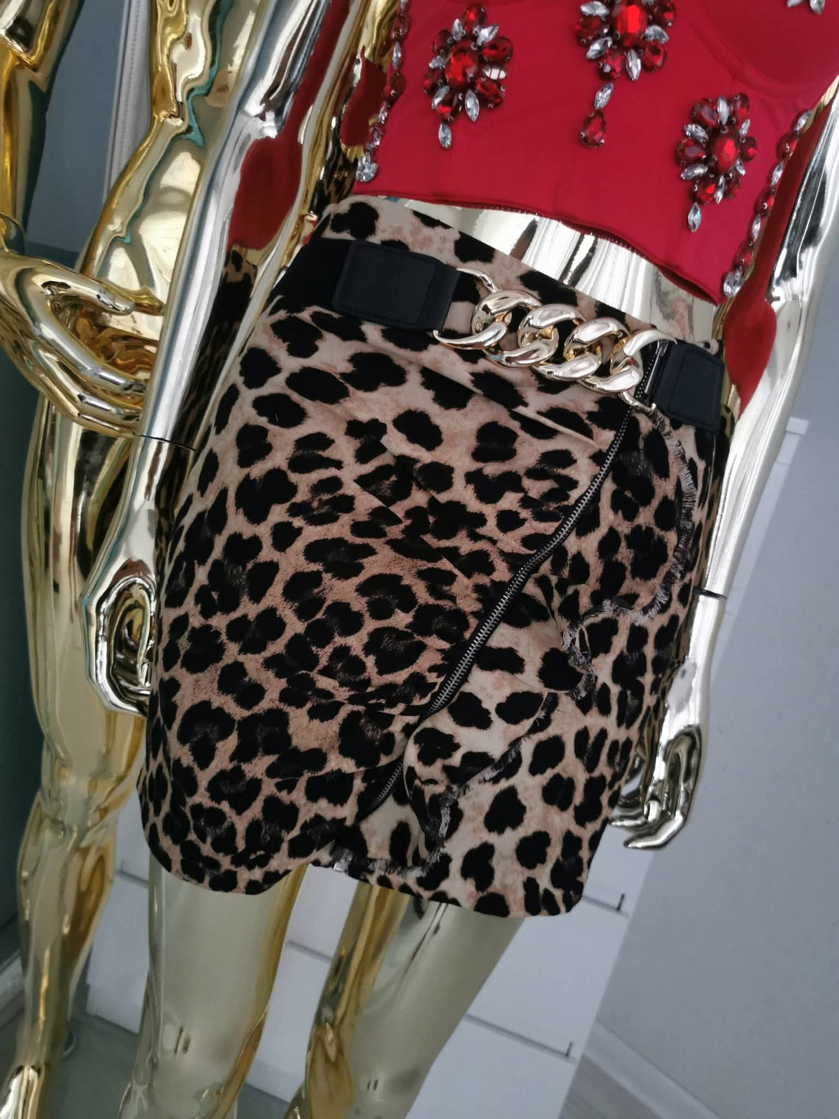XS dydžio leopardo rašto sijonas