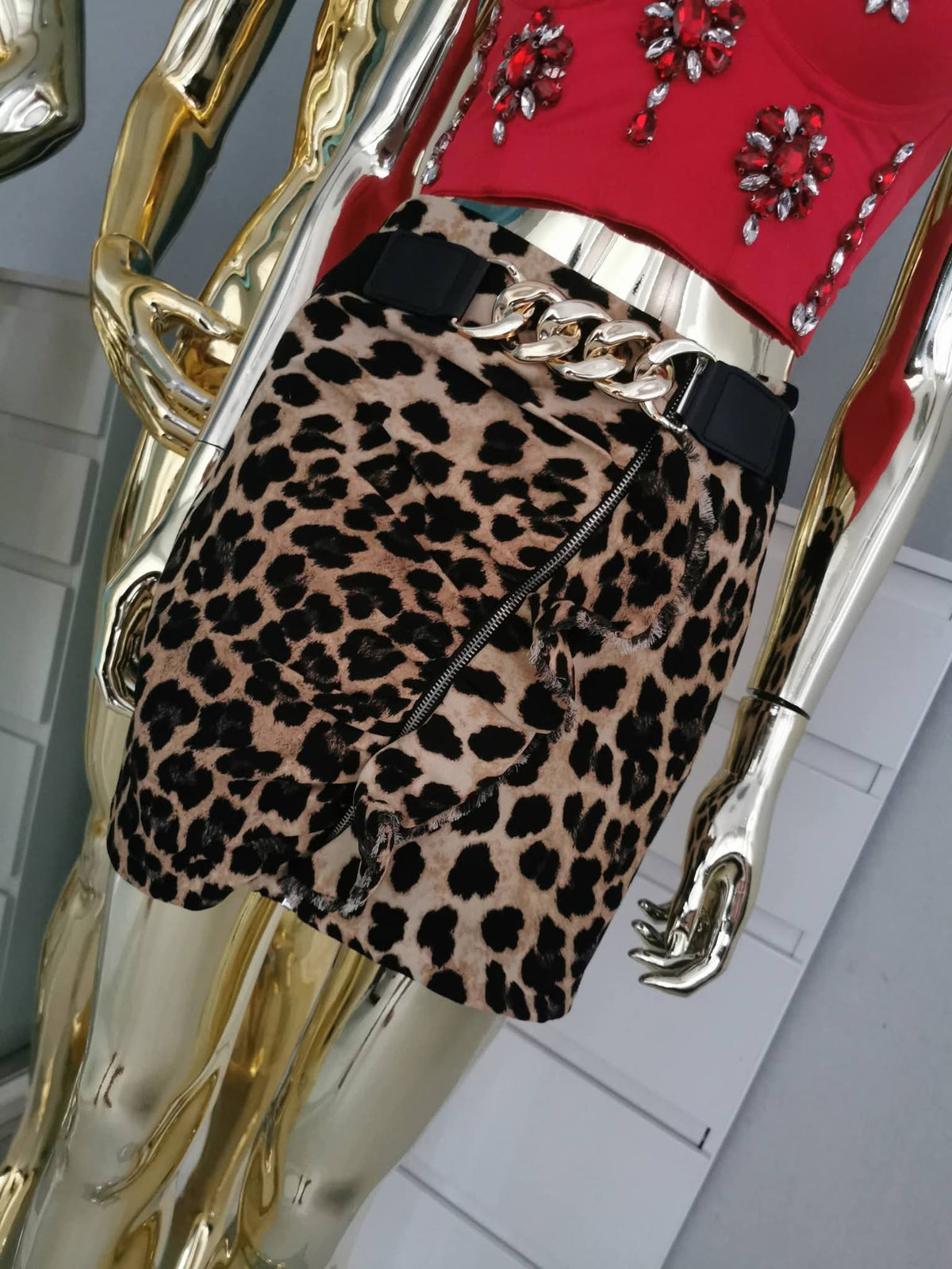 XS dydžio leopardo rašto sijonas